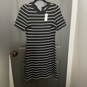 NWT LOFT Never Worn Black and White Striped Mini Dress / T-Shirt Style Dress - 4